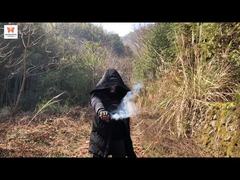 Foguetes de fumaça duplos coloridos com fio de puxar chineses, fumaça arco-íris, fogos de artifício, bombas de fumaça pirotécnicas diurnas da China