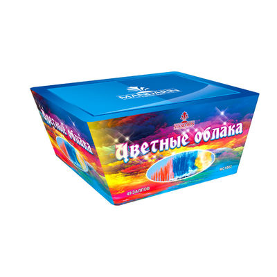 O dia 49 fogos de artifício chineses do bolo dos tiros coloriu fogos de artifício do fumo para a celebração