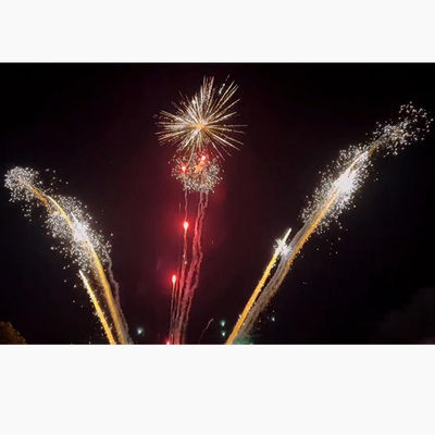 Os fogos de artifício exteriores do bolo do consumidor do fornecedor de Liuyang comemoraram fogos de artifício inovativos endurecem