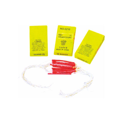 Puxando crianças pequenas de Toy Fireworks Hand Pulling For do foguete 0210