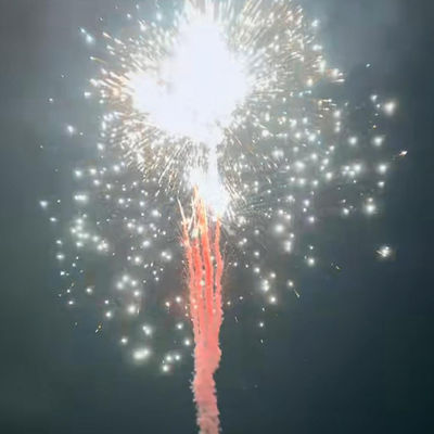 Fogos de artifício diurnos em linha Fogos de artifício de venda por atacado chineses Fogos de artifício de bolo de consumo Fogos de artifício para celebração