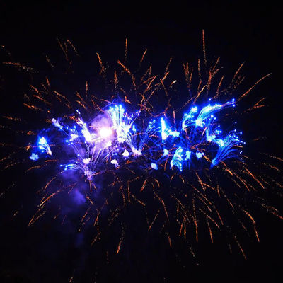 2025 Ano Novo 1.4 Pro Fogos de Artifício Consumidor Online Personalizado 400 tiros Fogos de Artifício Bolo de Saudação