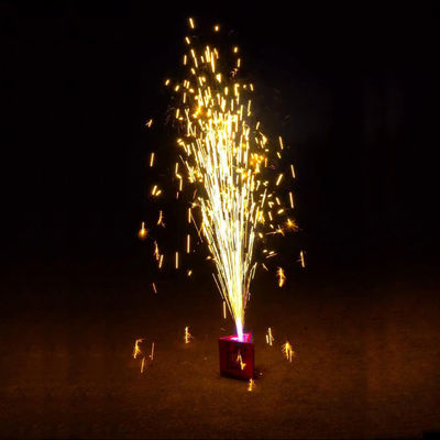 1.4G Fogos de artifício chineses personalizados ao ar livre Fonte triangular engraçada Fogos de artifício brinquedo engraçado para casamento festa de Ano Novo
