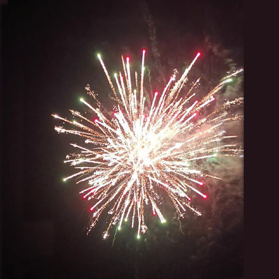 Fábrica de Mandarina Liuyang Fábrica de Papel Grosso Fogos de Artifício 1.4g Fogos de Artifício 2 polegadas 25 tiros Bolo Fogos de Artifício Para Eventos Festivos Natal
