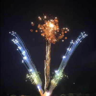 Atacado da Fábrica Chinesa 1.3G Un0335 Personalizável Festival de Natal Fogos de Artifício de Bolo Profissionais ao Ar Livre Baterias Pirotécnicas