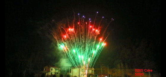228 fogos de artifício do bolo do consumidor da pirotecnia dos tiros 500G para a celebração chinesa do ano novo